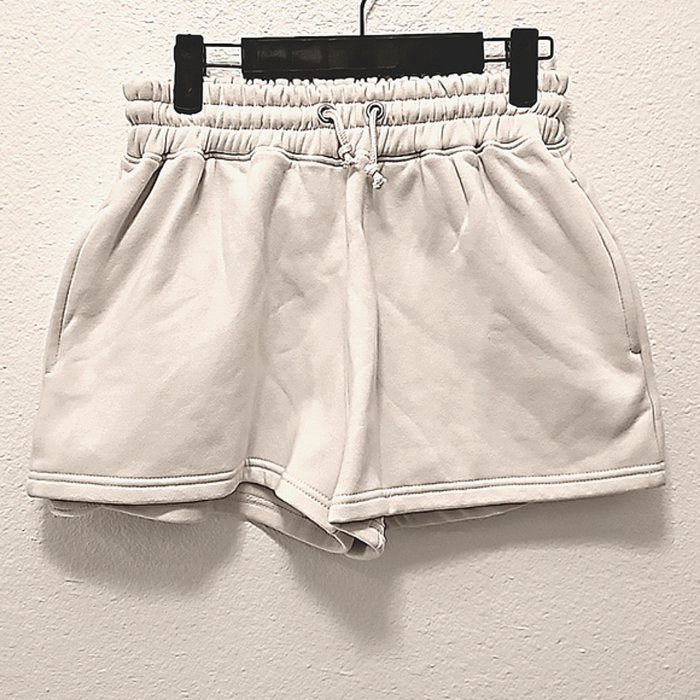 NWOT Sweat shorts